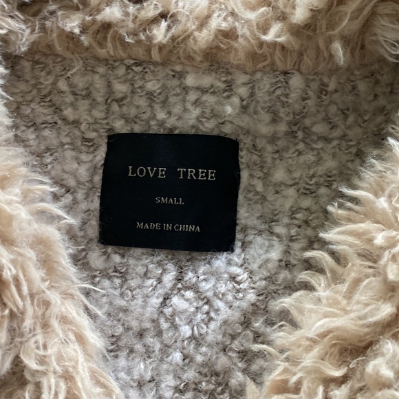 Cream fur vest ✨ - Picture 3 of 5